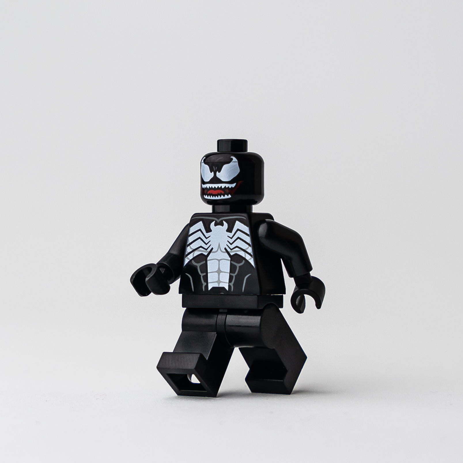 LEGO Venom - Arms on Back Minifigure